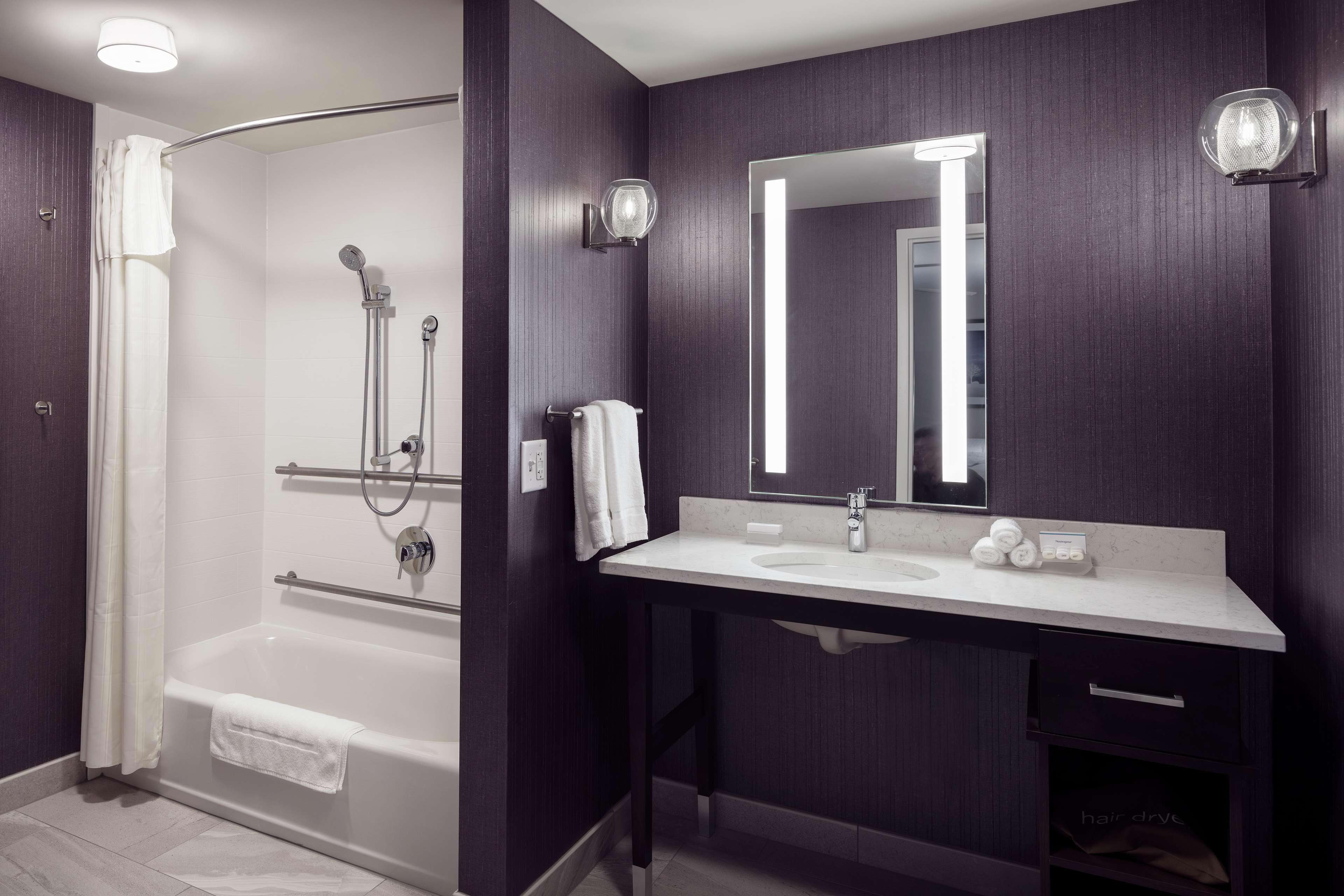 Hotel Homewood By Hilton Boston 3*